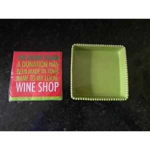 Real Home 6" Green Beverage Napkin Holder and Holiday Napkins